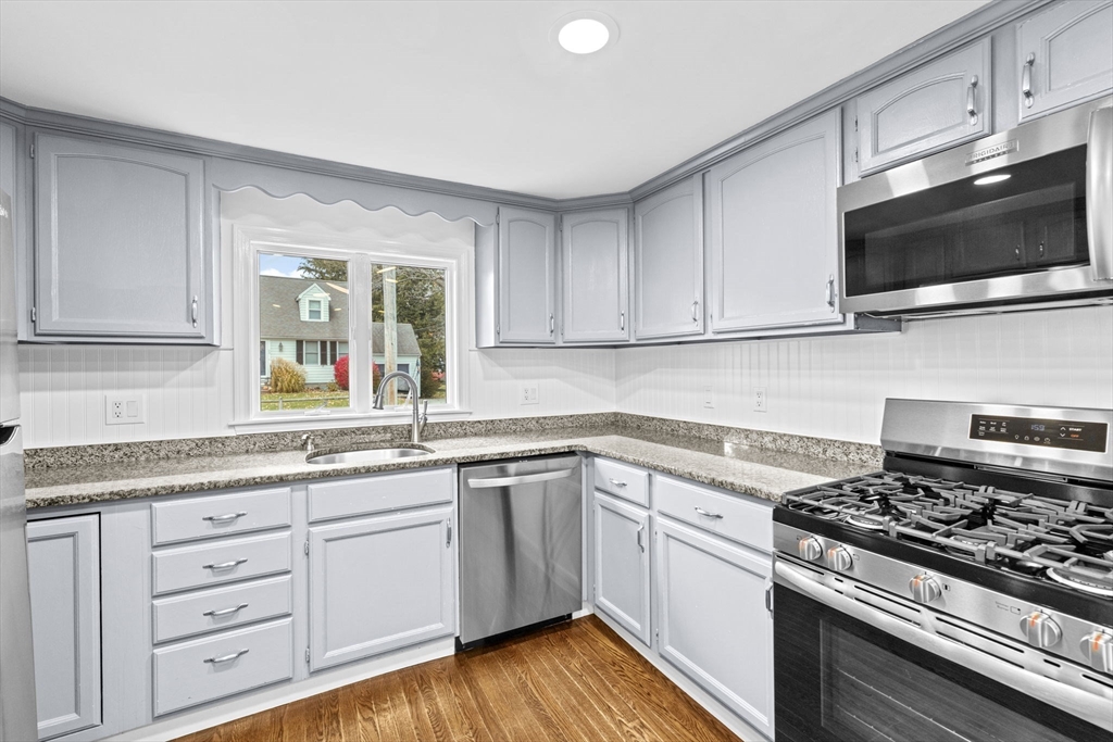 24 Blake Road Weymouth, MA 02188 - Photo 9 of 40 Gallery Image 9
