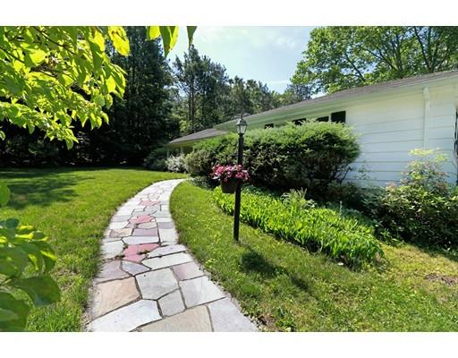 15 Pinecroft Road Weston, MA 02493 - Photo 4 of 18