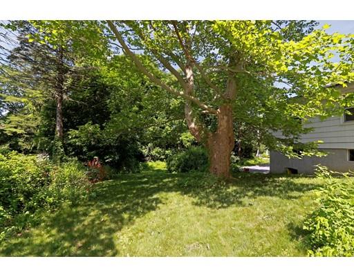 15 Pinecroft Road Weston, MA 02493 - Photo 10 of 18