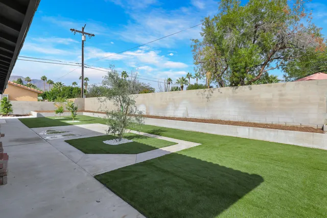 $1,270,000 | 2800 East San Juan Road, Palm Springs, CA 92262