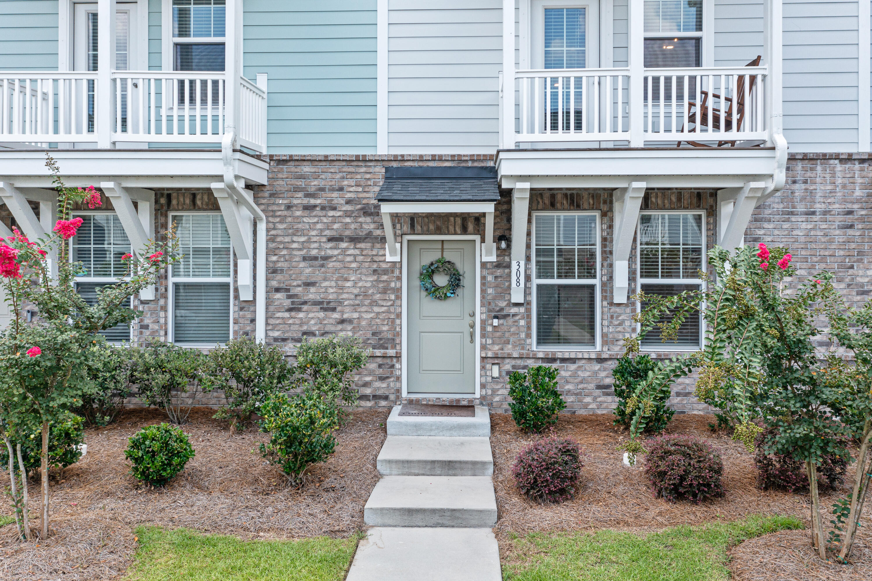 308 Pathfinder Way Charleston, SC 29492 - Photo 2 of 37 308 Pathfinder Way