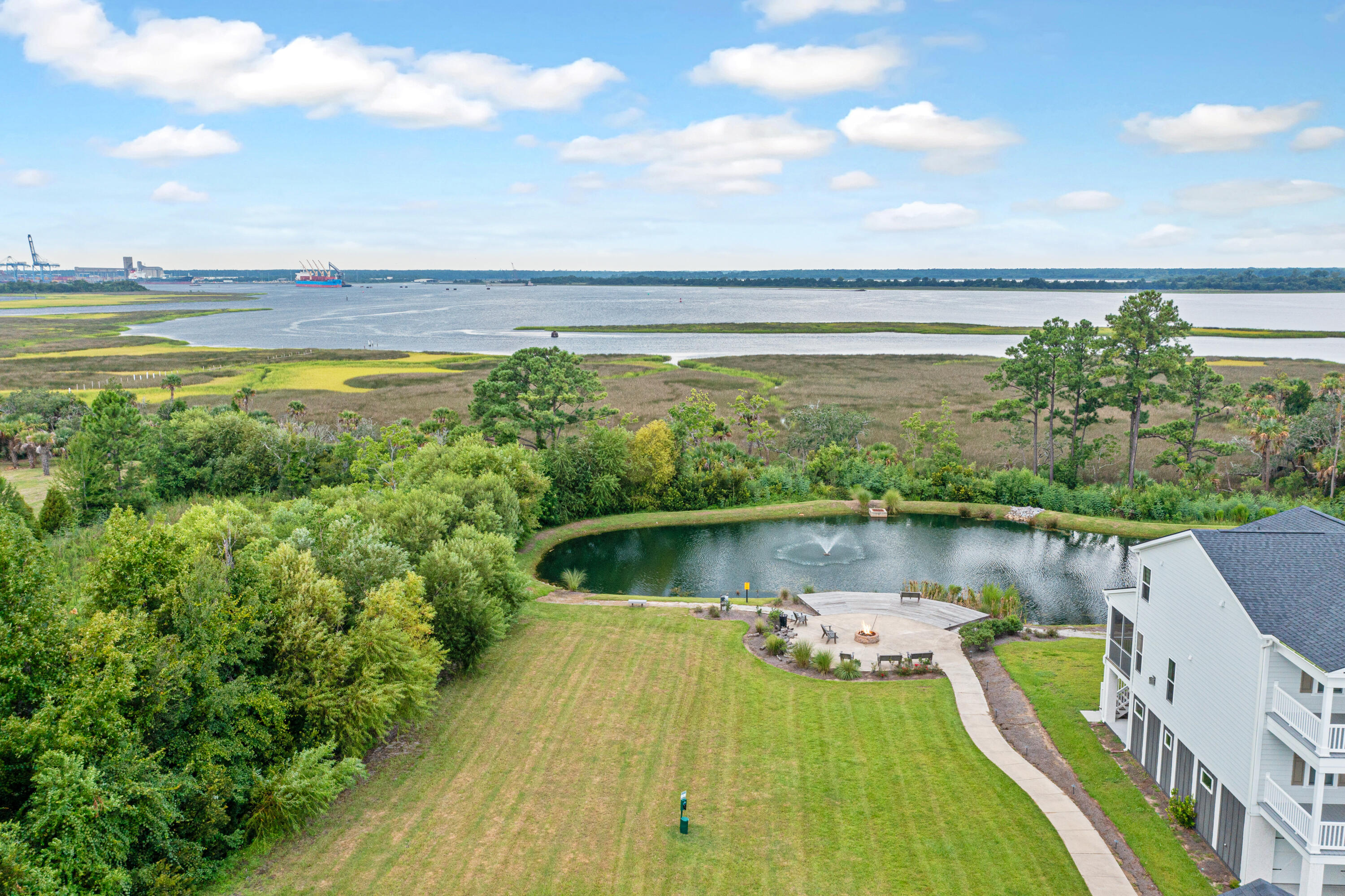 308 Pathfinder Way Charleston, SC 29492 - Photo 37 of 37 308 Pathfinder Way
