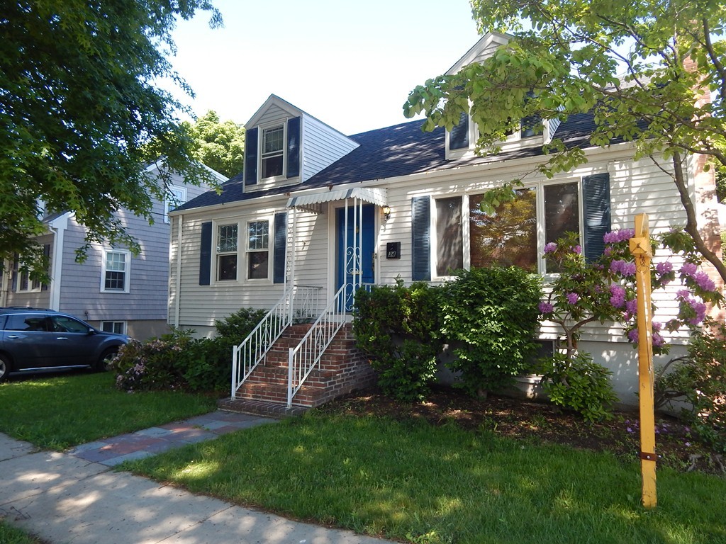 34 Wampatuck Road Quincy, MA 02169 - Photo 1 of 24 Gallery Image 1