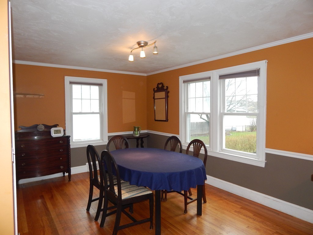 34 Wampatuck Road Quincy, MA 02169 - Photo 7 of 24 Gallery Image 7