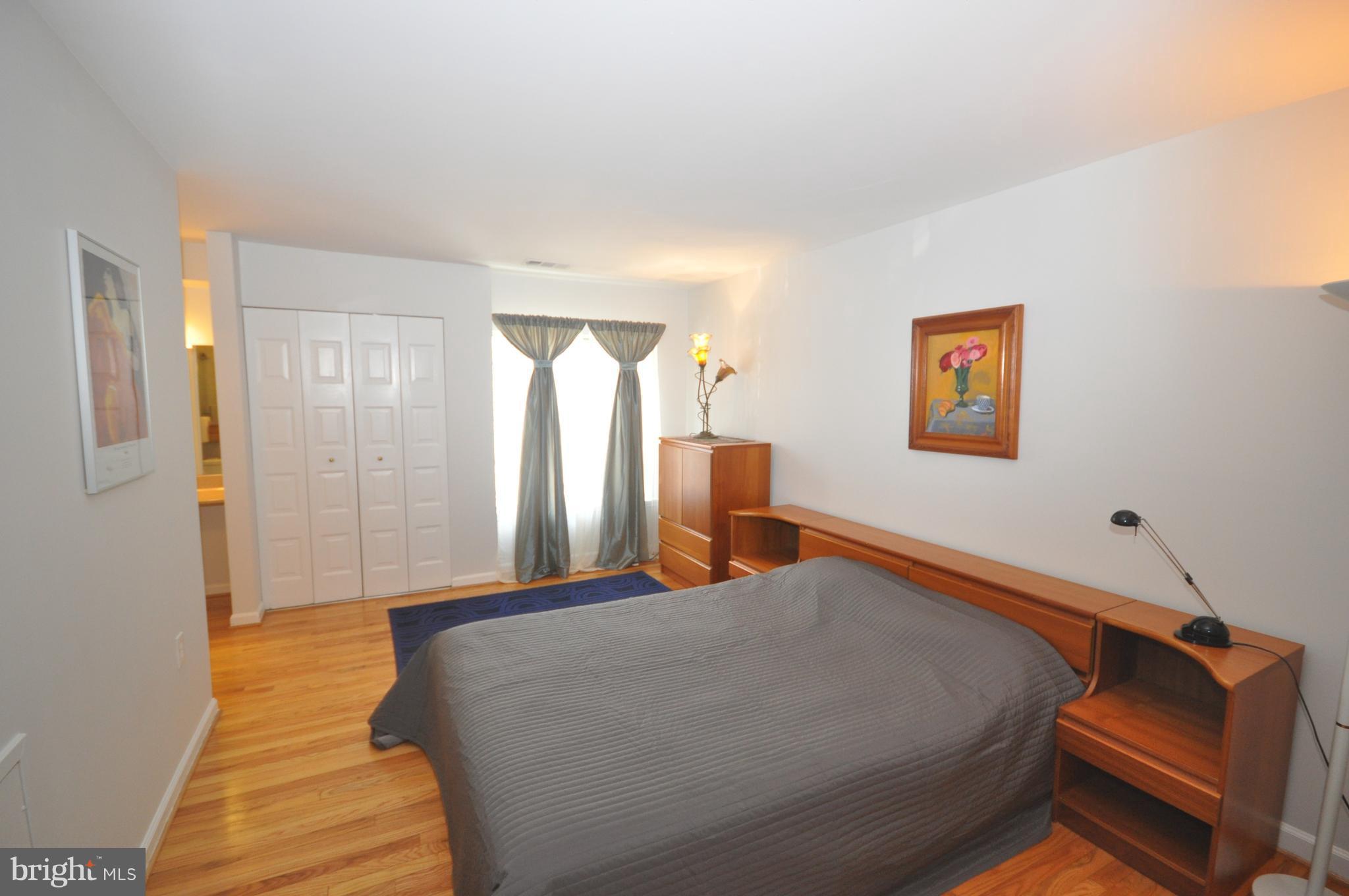 8117 Inverness Ridge Road Potomac, MD 20854 - Photo 13 of 26 Bedroom (Master)
