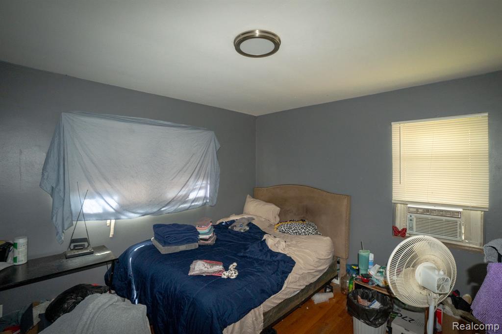 16821 East 8 Mile Road Eastpointe, MI 48021 - Photo 18 of 31