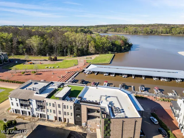 $190,000 | South Canal Drive, Madison, MS 39110