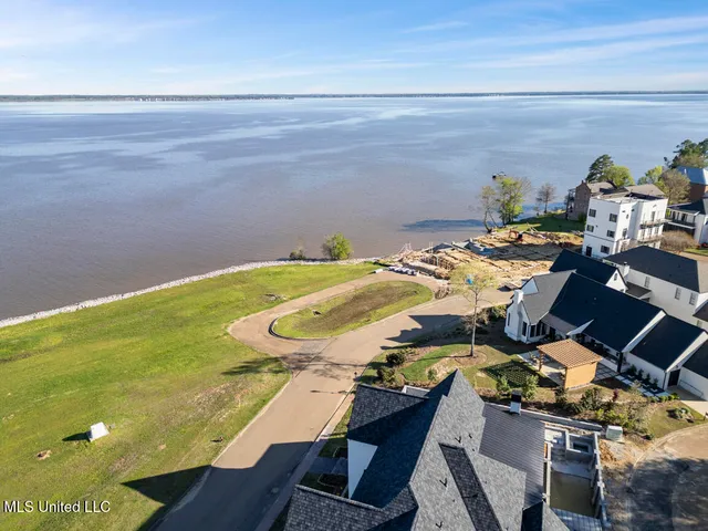 $190,000 | South Canal Drive, Madison, MS 39110