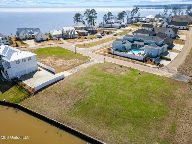 $190,000 | South Canal Drive, Madison, MS 39110