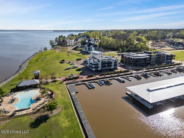 $190,000 | South Canal Drive, Madison, MS 39110