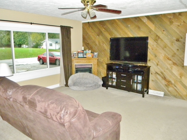 1680 South Redwood Road Warsaw, IN 46580 - Photo 6 of 22 Gallery Image 6