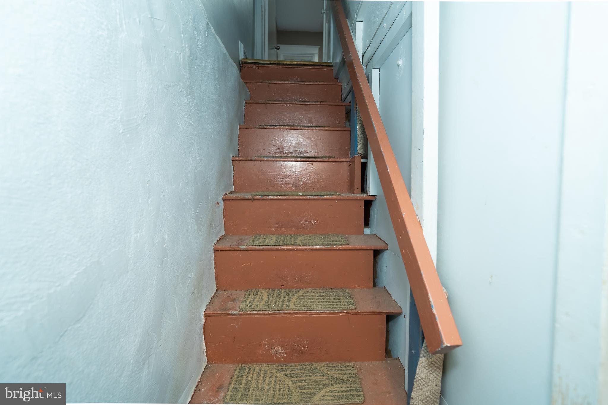 7209 Hazel Avenue Upper Darby, PA 19082 - Photo 17 of 35 a view of entryway