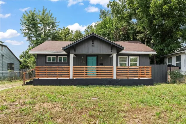 $125,000 | 7004 Jackson Avenue, Kansas City, MO 64132