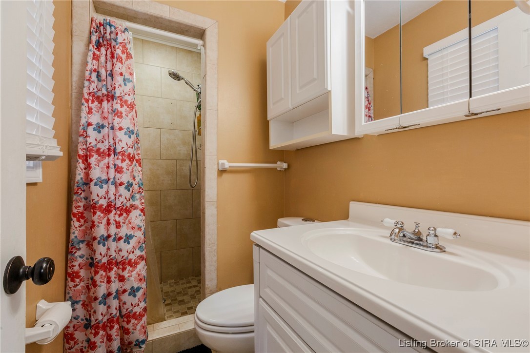 7318 Pekin Road Greenville, IN 47124 - Photo 38 of 48 Gallery Image 38