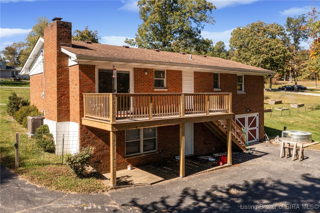 7318 Pekin Road Greenville, IN 47124 - Photo 8 of 48 Gallery Image 8