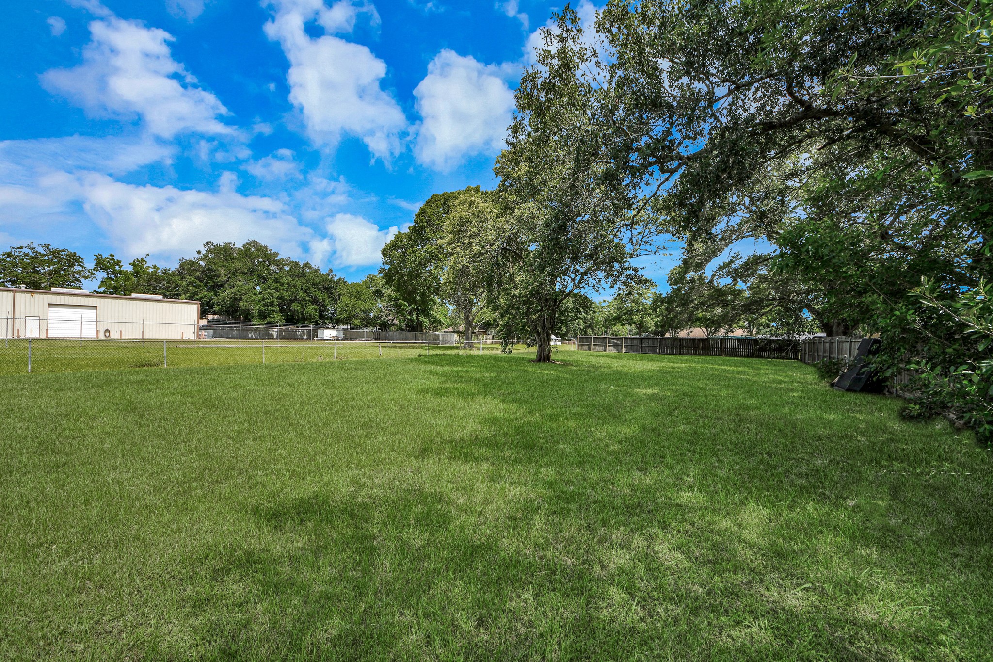 1909 Brooks Avenue Rosenberg, TX 77471 - Photo 42 of 45