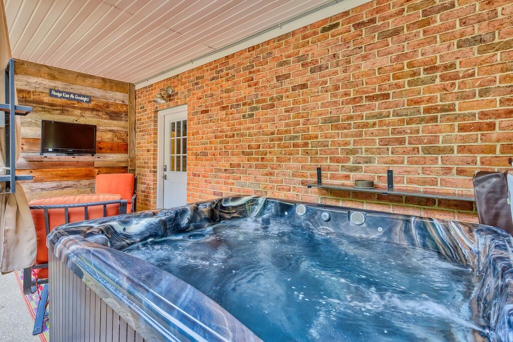 1705 Barberry Road Southeast Floyd, VA 24091 - Photo 33 of 66 a view of a living room and bathroom