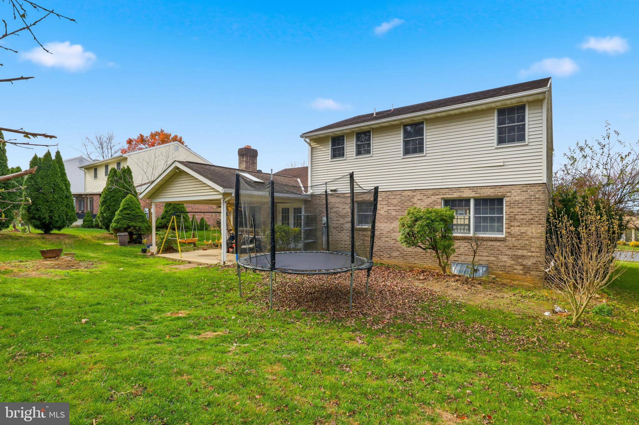 647 Candlewyck Road Lancaster, PA 17601 - Photo 40 of 59 a front view of house with yard and green space