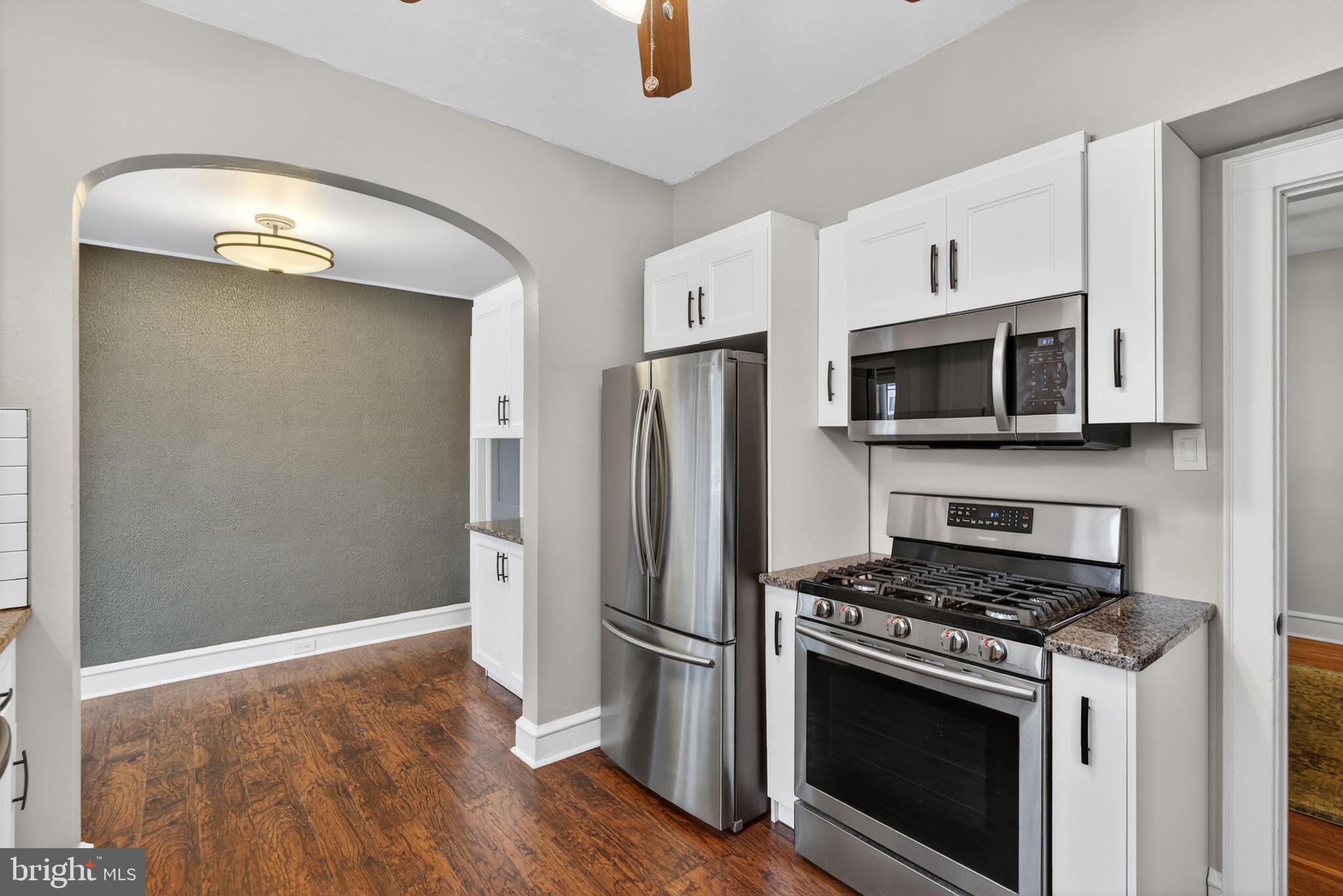 545 Hand Avenue Lancaster, PA 17602 - Photo 13 of 40