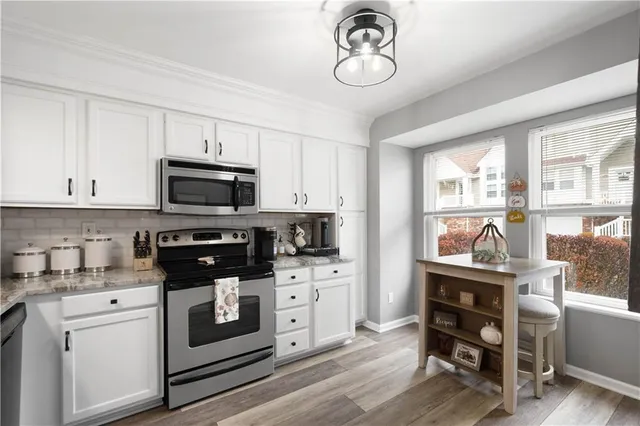 $250,000 | 193 Old Village Lane, Bethel Park, PA 15102