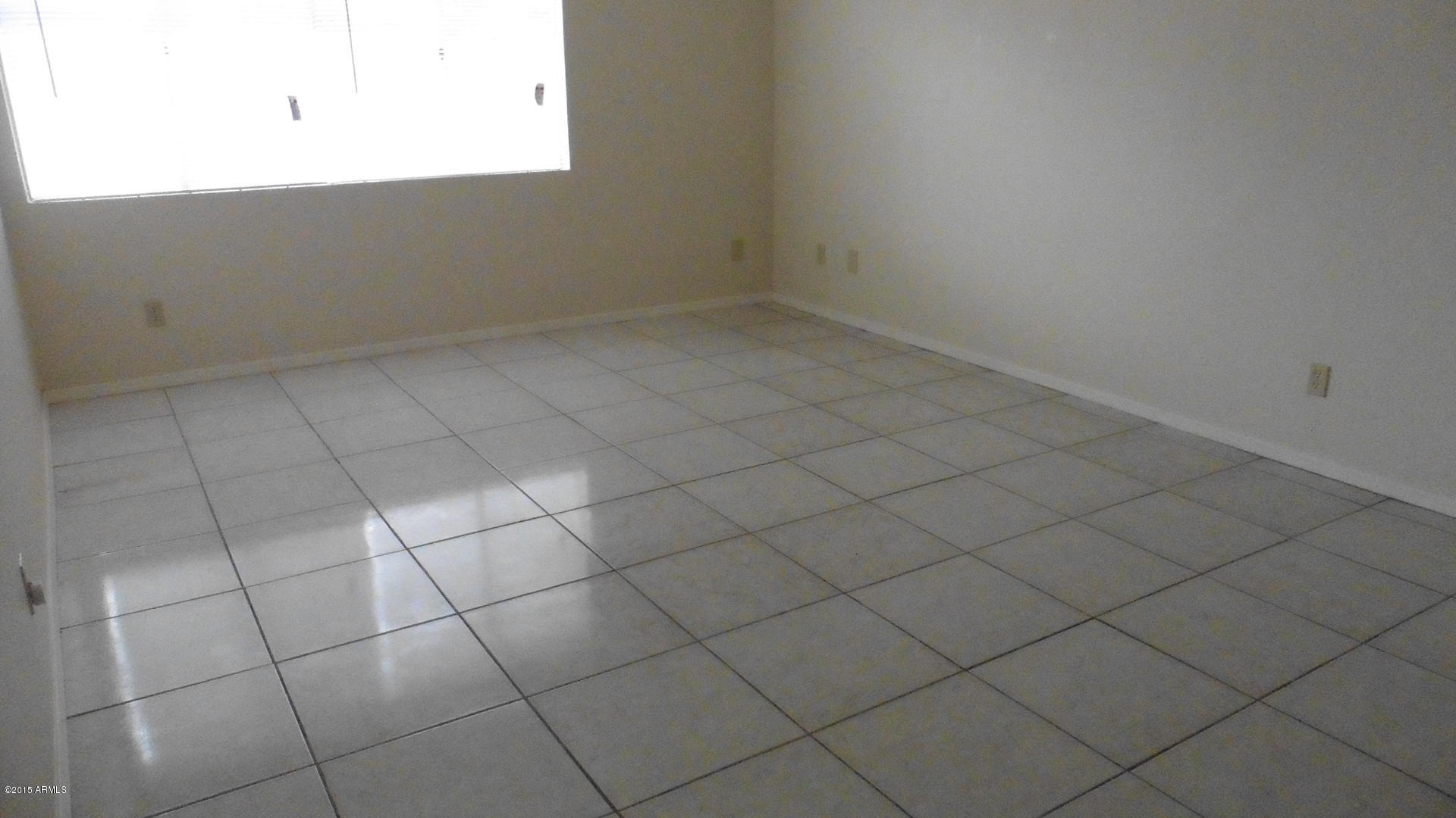 4105 East Apollo Road Phoenix, AZ 85042 - Photo 5 of 17 colfin 4105 06