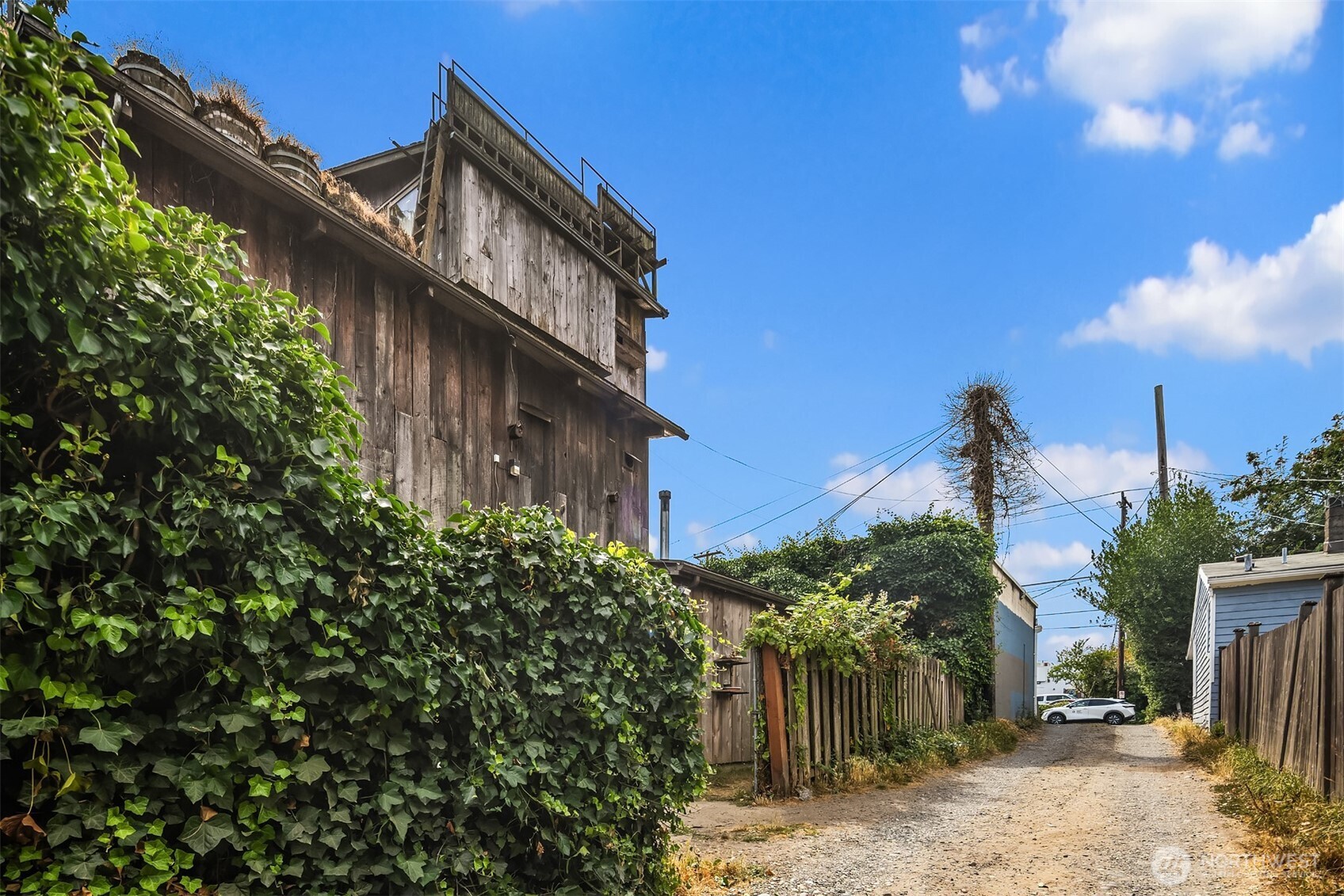 652 Northwest 85th Street Seattle, WA 98117 - Photo 5 of 17