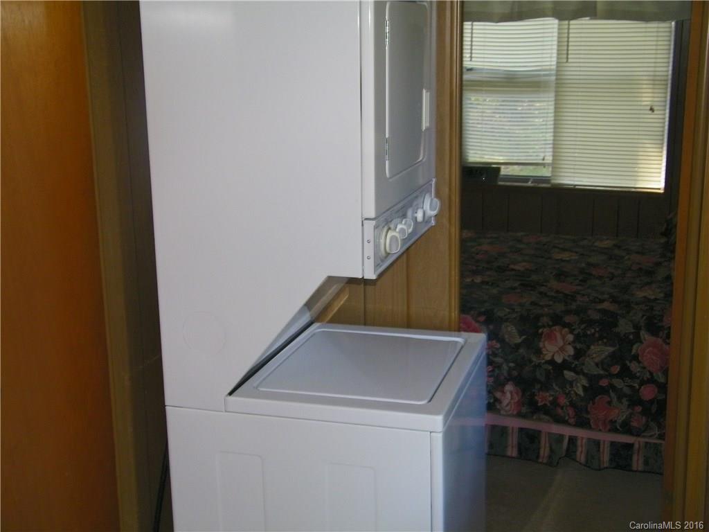 116 Summer Rest Lake Lure, NC 28746 - Photo 14 of 19 Gallery Image 14
