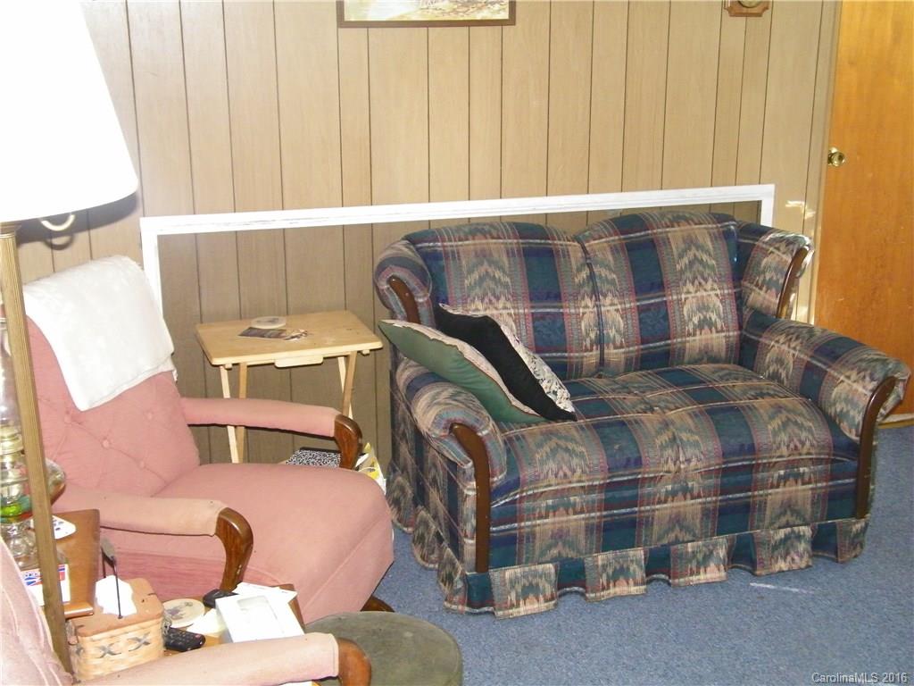 116 Summer Rest Lake Lure, NC 28746 - Photo 10 of 19 Gallery Image 10