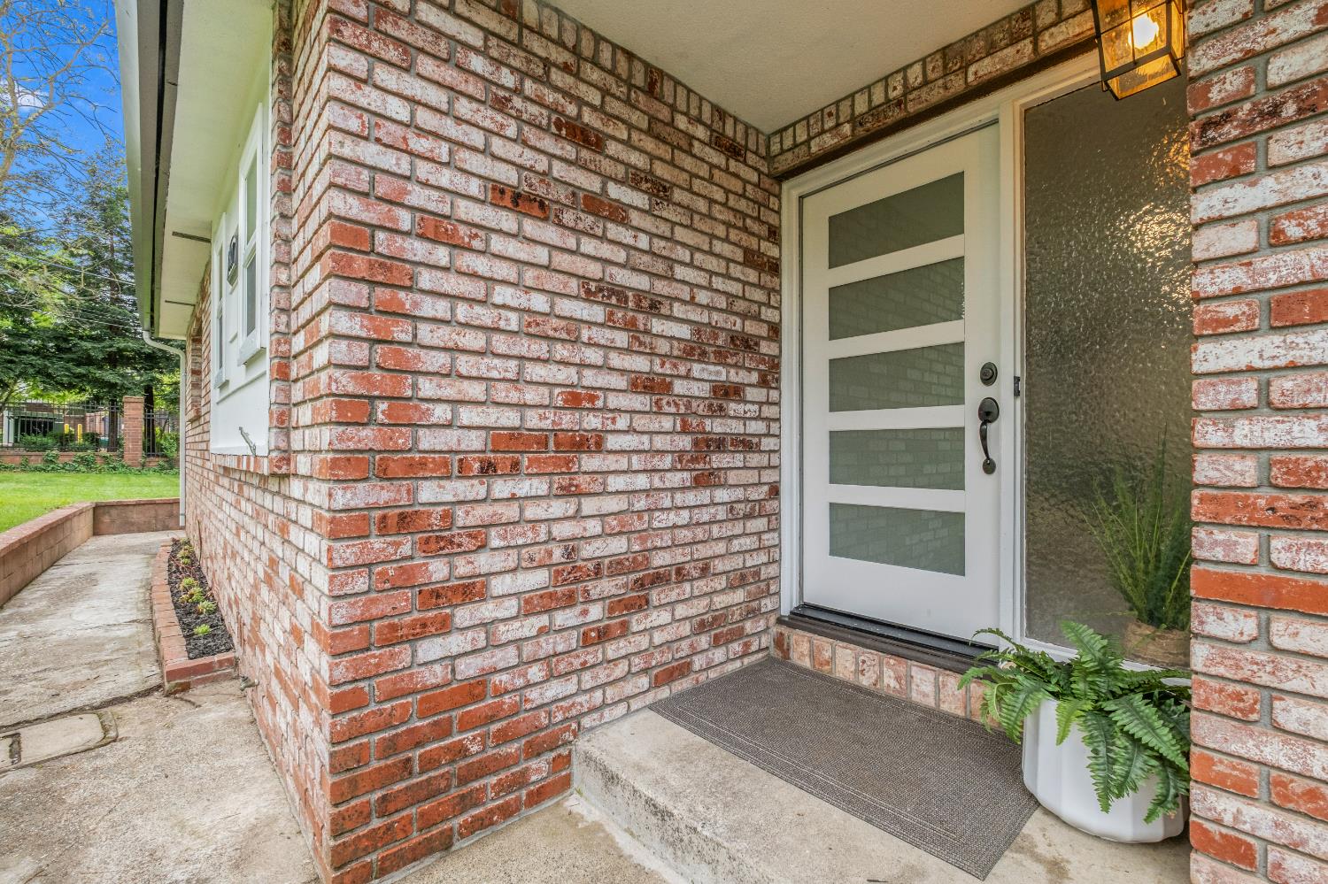 3517 Bajamont Way Carmichael, CA 95608 - Photo 16 of 69