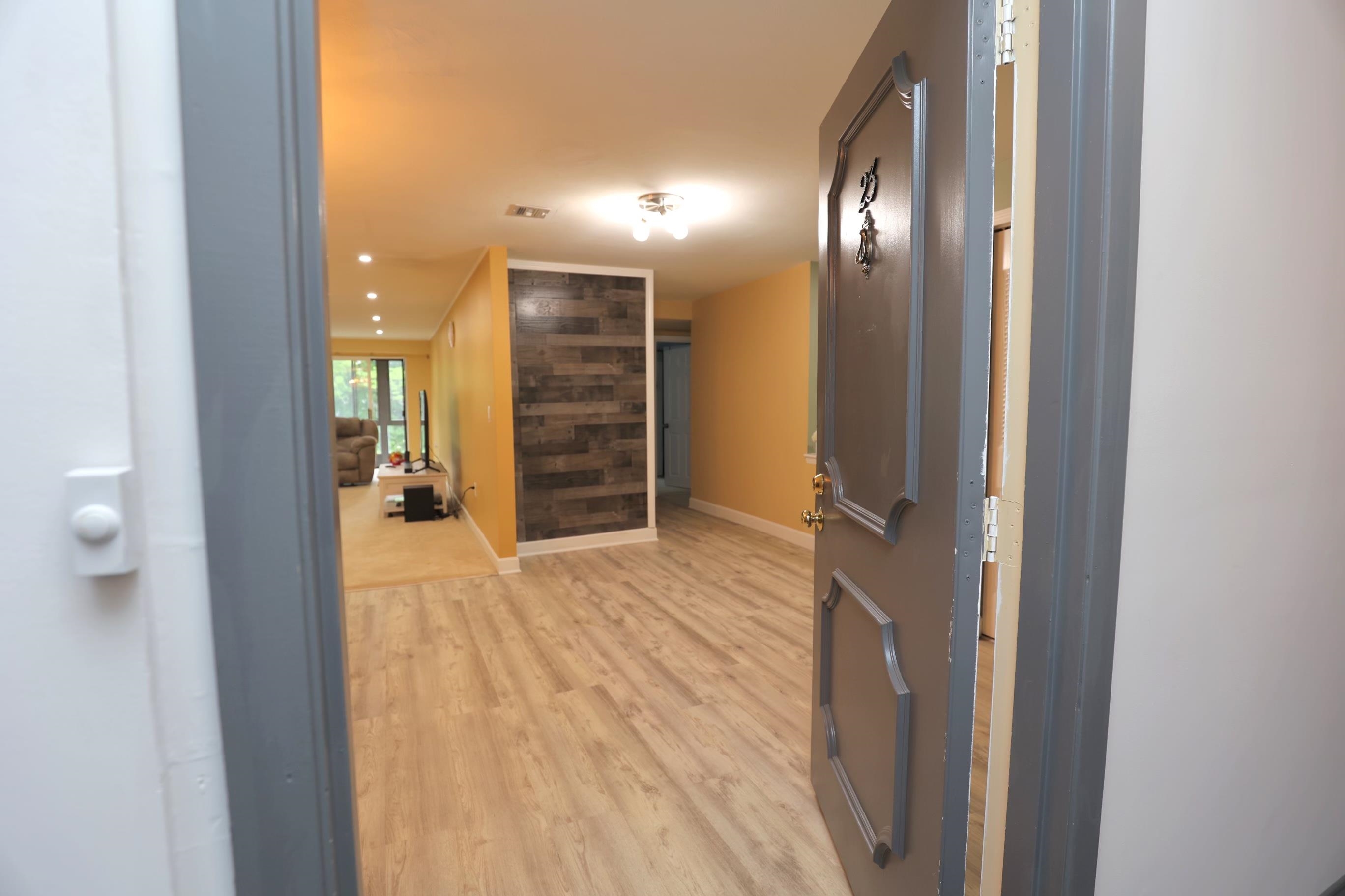 33 Spit Brook Road, Unit 23 Nashua, NH 03060 - Photo 13 of 23