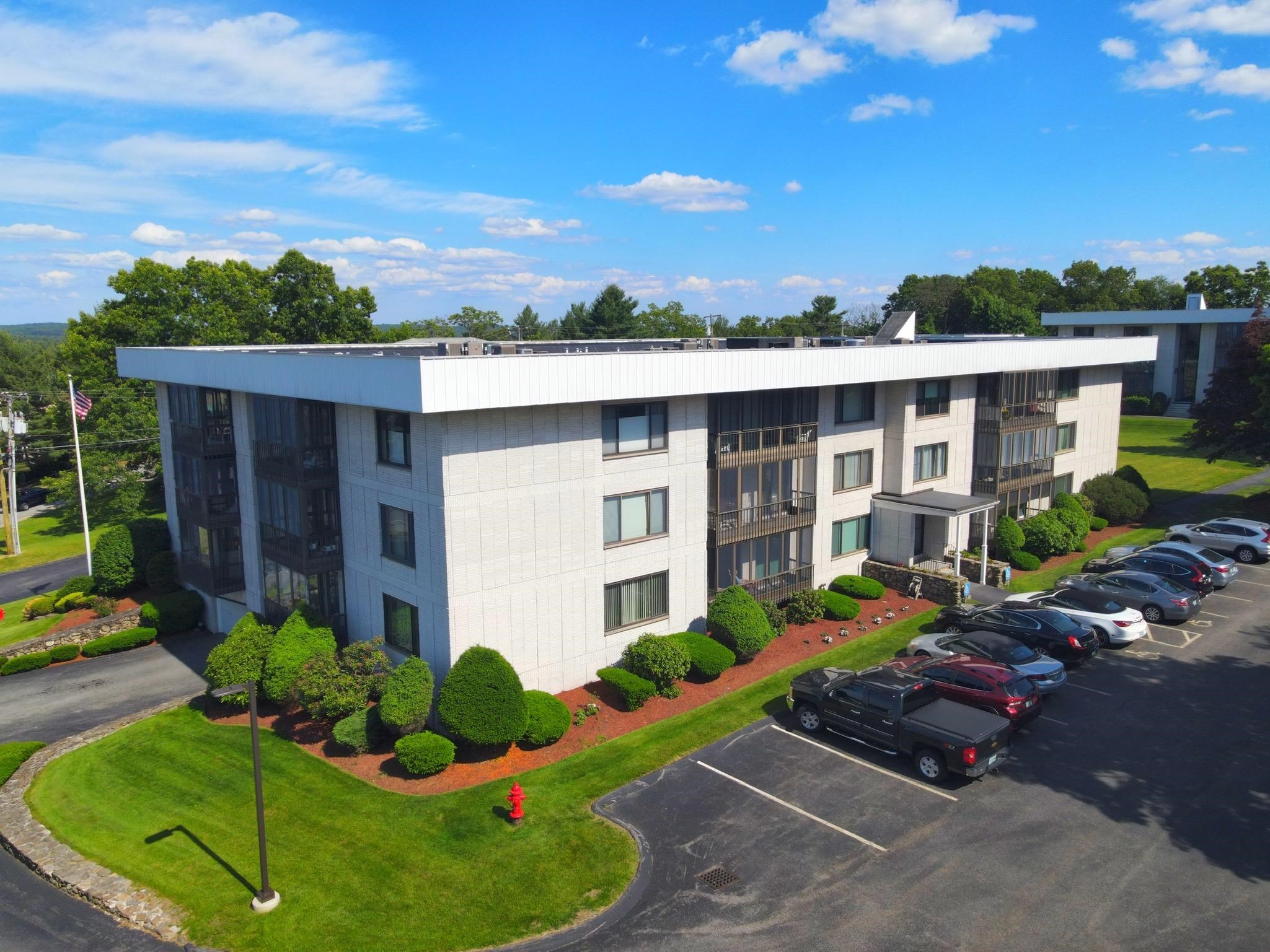 33 Spit Brook Road, Unit 23 Nashua, NH 03060 - Photo 15 of 23