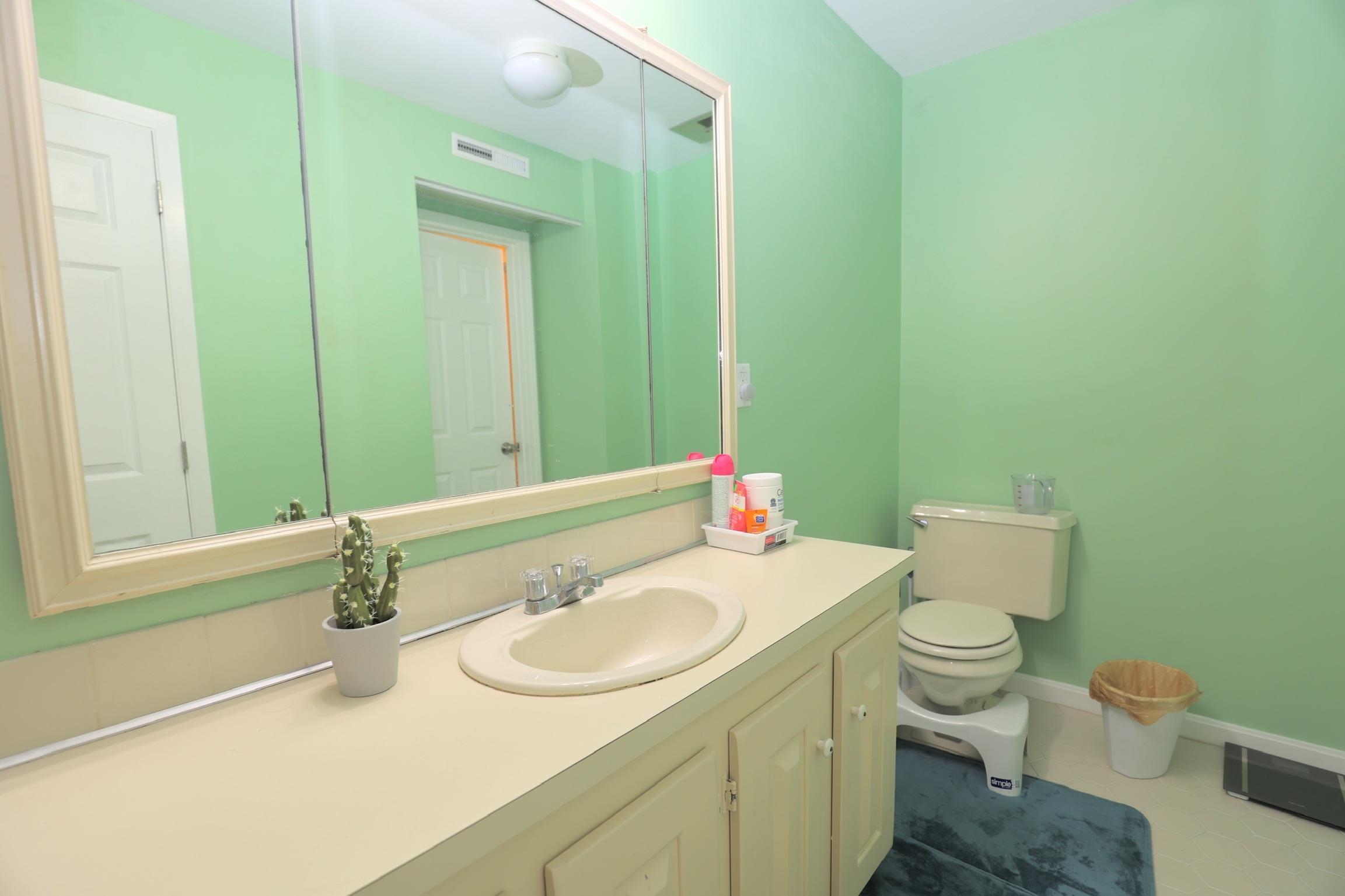 33 Spit Brook Road, Unit 23 Nashua, NH 03060 - Photo 7 of 23