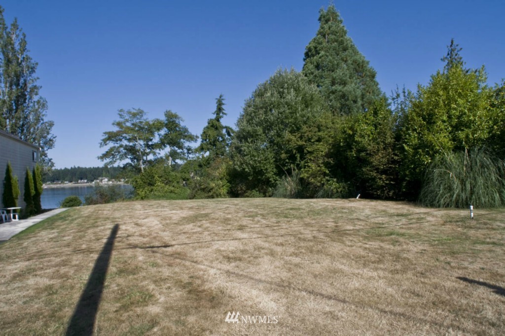 7735 Cooper Point Road Northwest Olympia, WA 98502 - Photo 1 of 9 Gallery Image 1