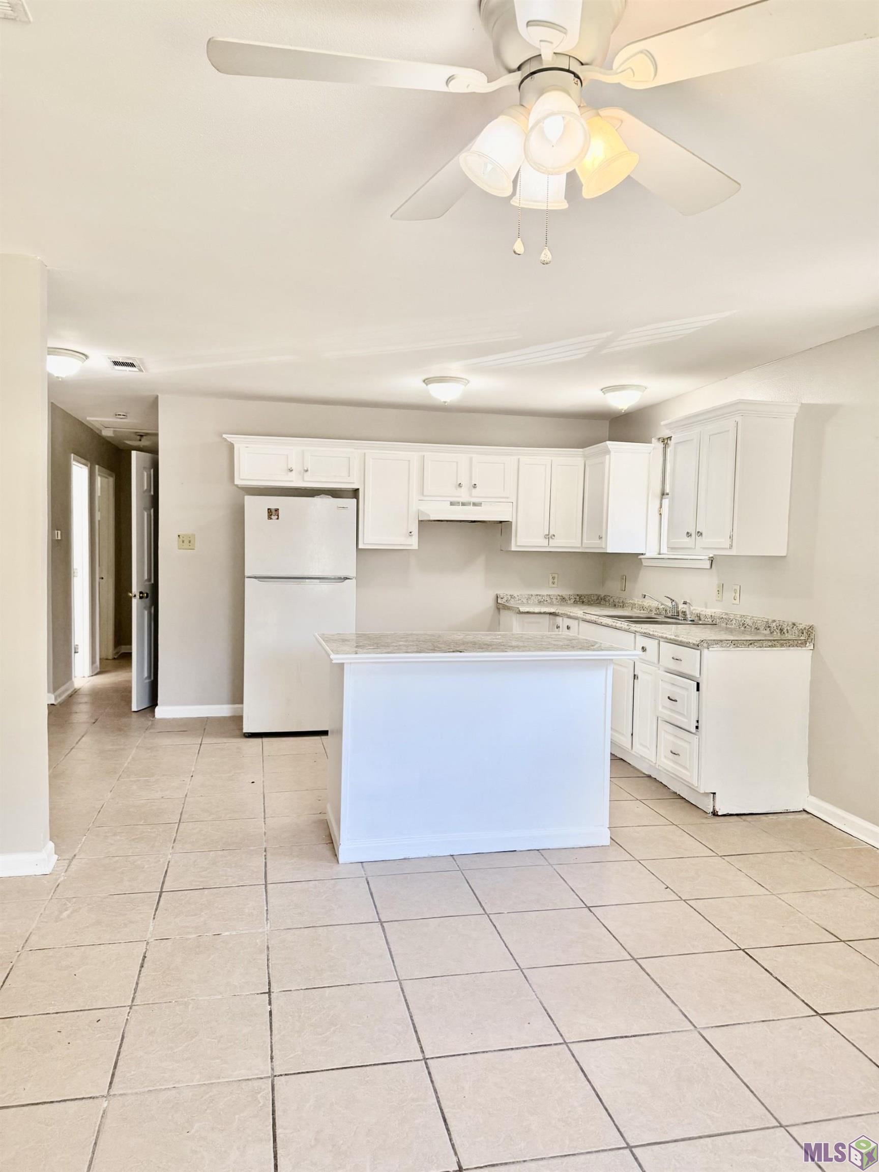 733 East Grant Street Baton Rouge, LA 70802 - Photo 1 of 7