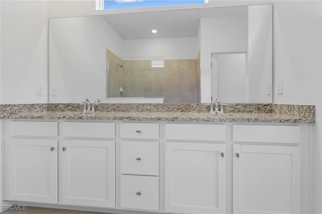 $2,500 | 3984 Sweet Alyssum Terrace, Alva, FL 33920