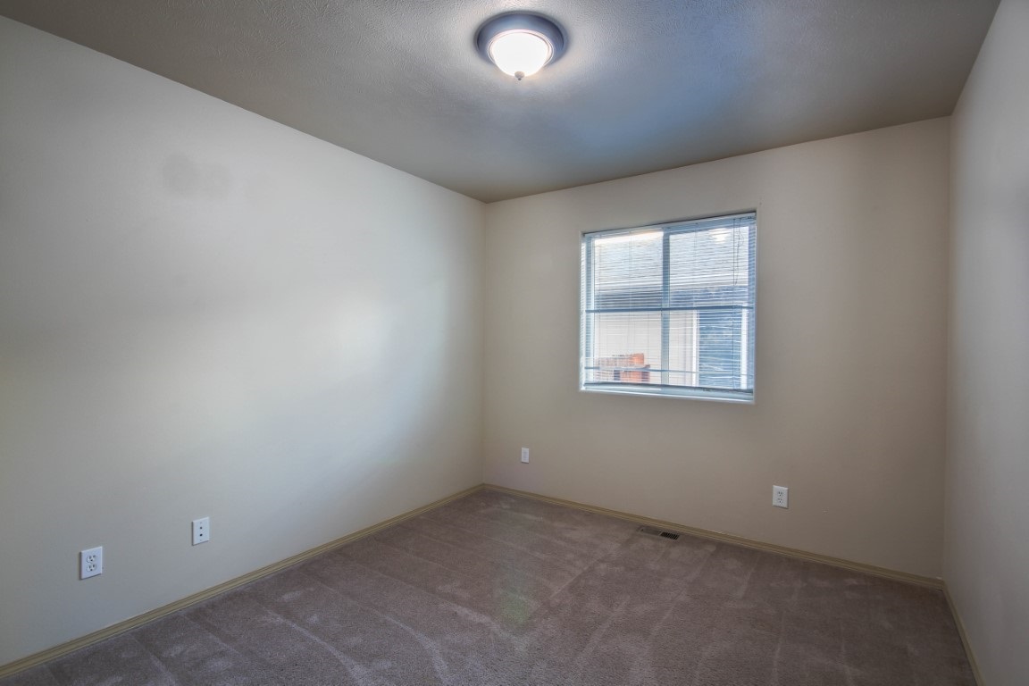 121 North Mayhew Road, Unit 123 Spokane Valley, WA 99216 - Photo 7 of 17 Gallery Image 7