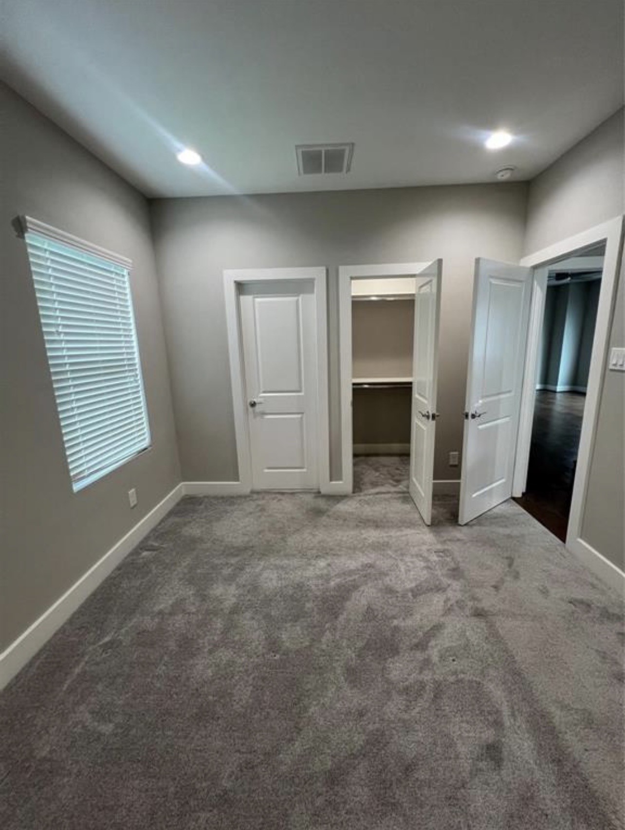 1224 Upton Street Houston, TX 77020 - Photo 32 of 48 3rd floor bedroom