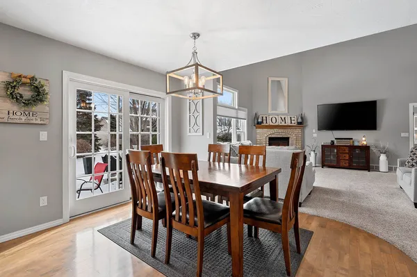 $609,900 | 654 West Rock River Circle, De Pere, WI 54115