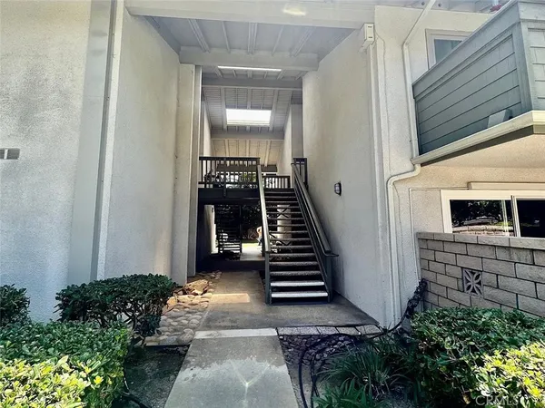 $599,000 | 8777 Coral Springs Court, Unit 11H, Huntington Beach, CA 92646