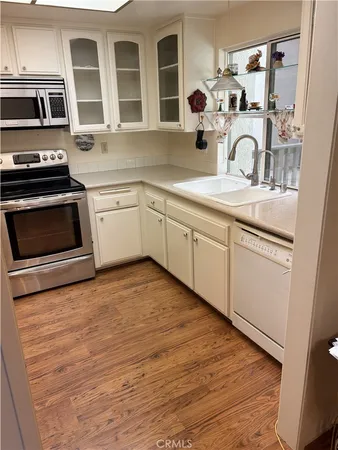 $599,000 | 8777 Coral Springs Court, Unit 11H, Huntington Beach, CA 92646