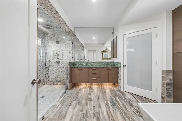 $16,000 | 623 Pinehaven Drive, Houston, TX 77024