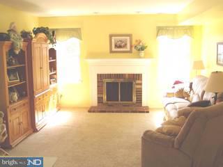 204 Aspen Road Yardley, PA 19067 - Photo 4 of 6 Gallery Image 4