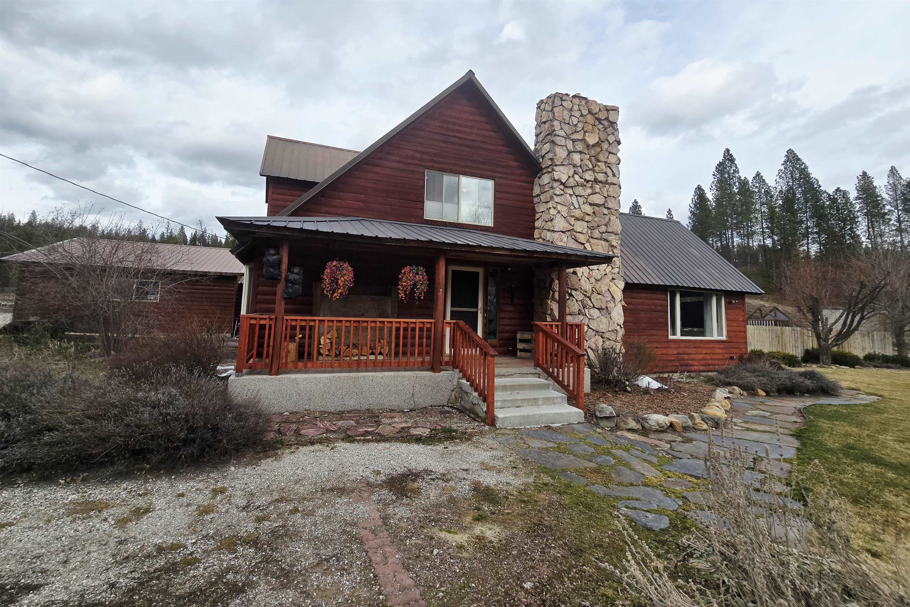 3356 North Caffel Road Chewelah, WA 99109 - Photo 2 of 49