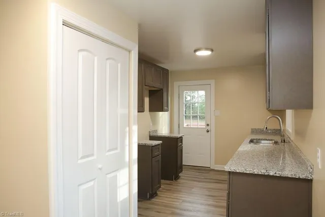 $1,595 | 2007 Walker Avenue, Greensboro, NC 27403