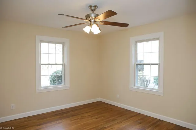 $1,595 | 2007 Walker Avenue, Greensboro, NC 27403