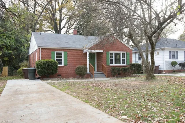 $1,595 | 2007 Walker Avenue, Greensboro, NC 27403