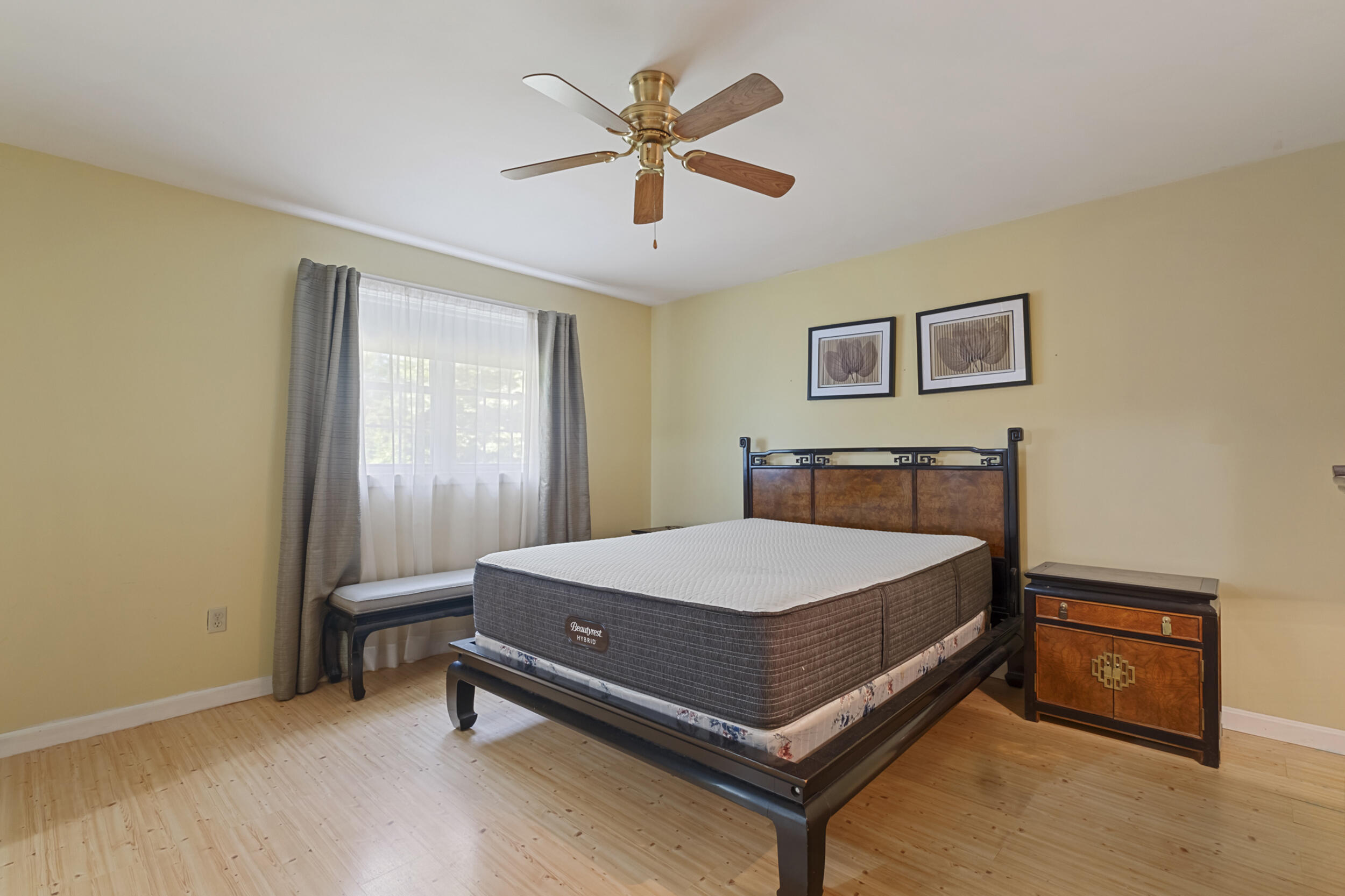 96 Taylor Woods Road Belgrade, ME 04917 - Photo 35 of 76 96_taylor_woods-interior-12