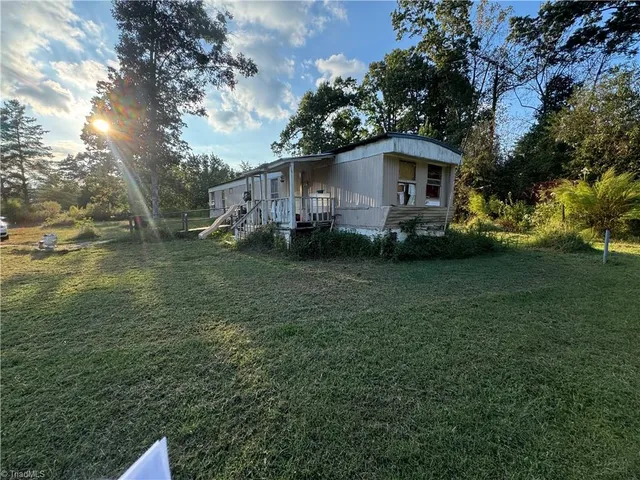 $123,500 | 322 Sam Fulk Road, Pilot Mountain, NC 27041