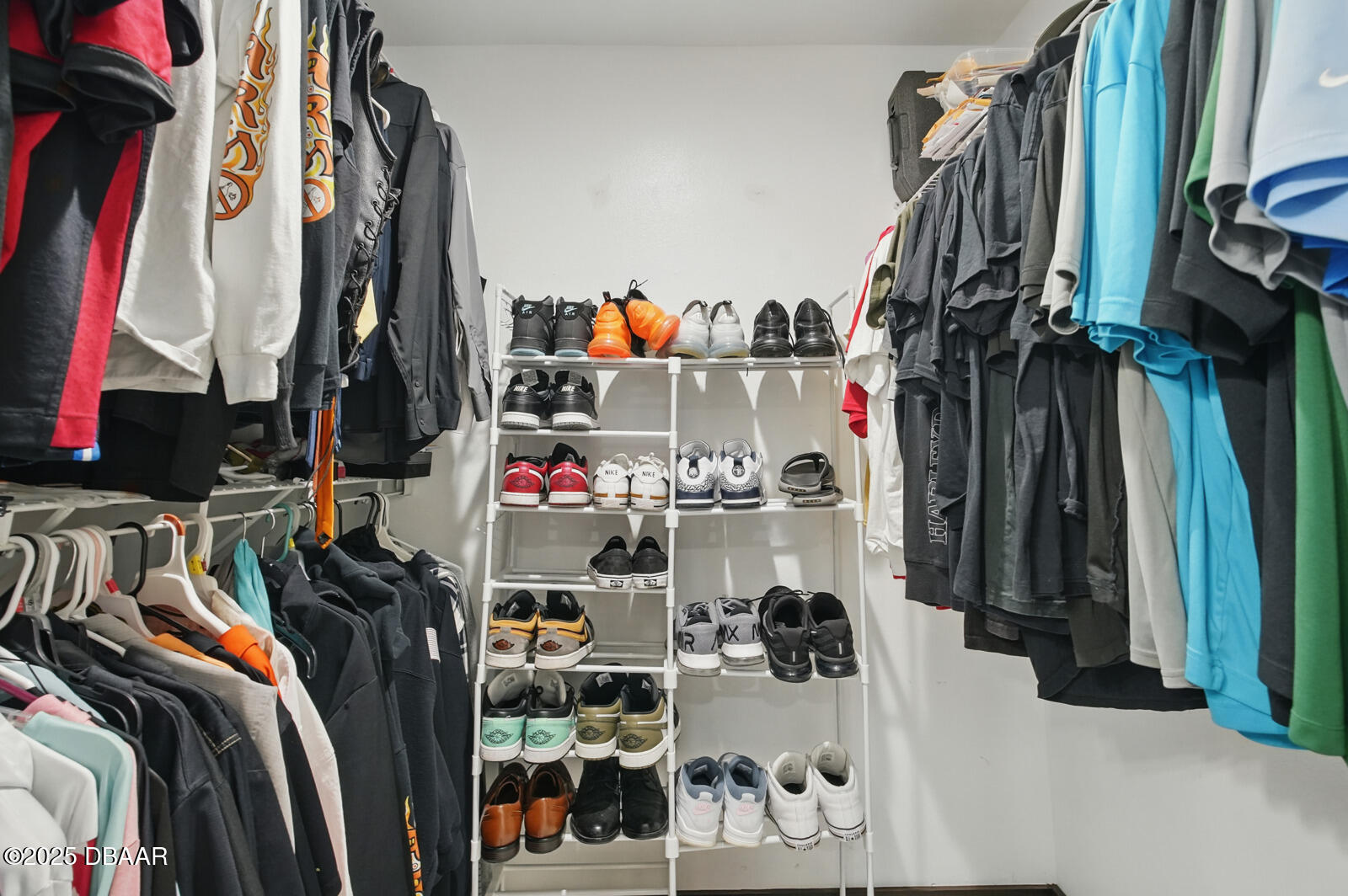 2950 Ragis Road Edgewater, FL 32132 - Photo 27 of 48 Walk in Closet