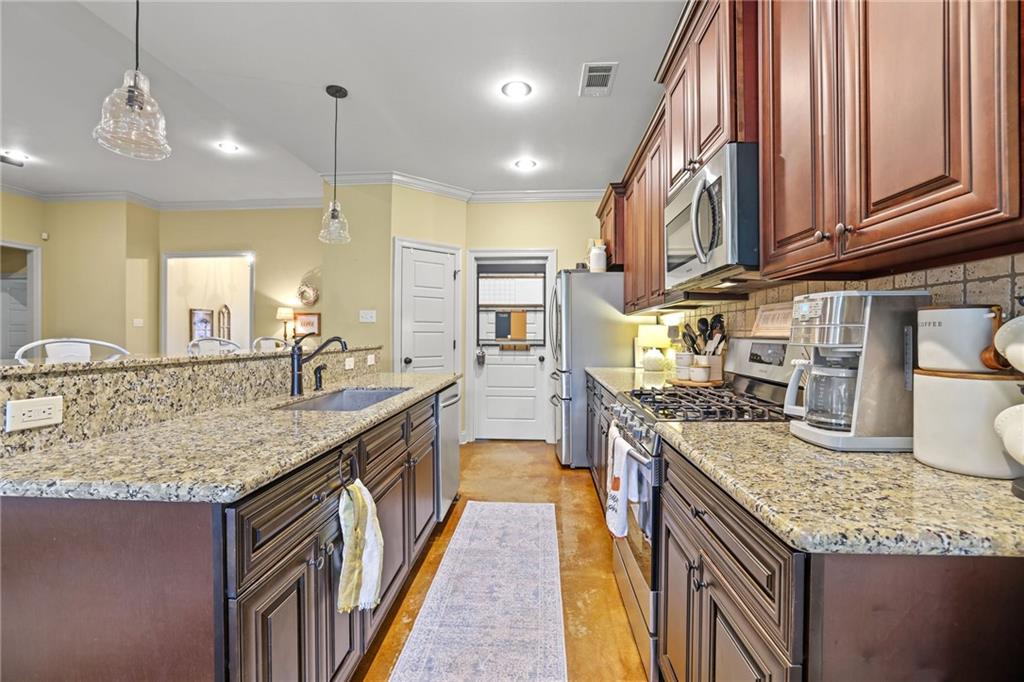 806 Decatur Street Ponchatoula, LA 70454 - Photo 8 of 24 Gallery Image 8